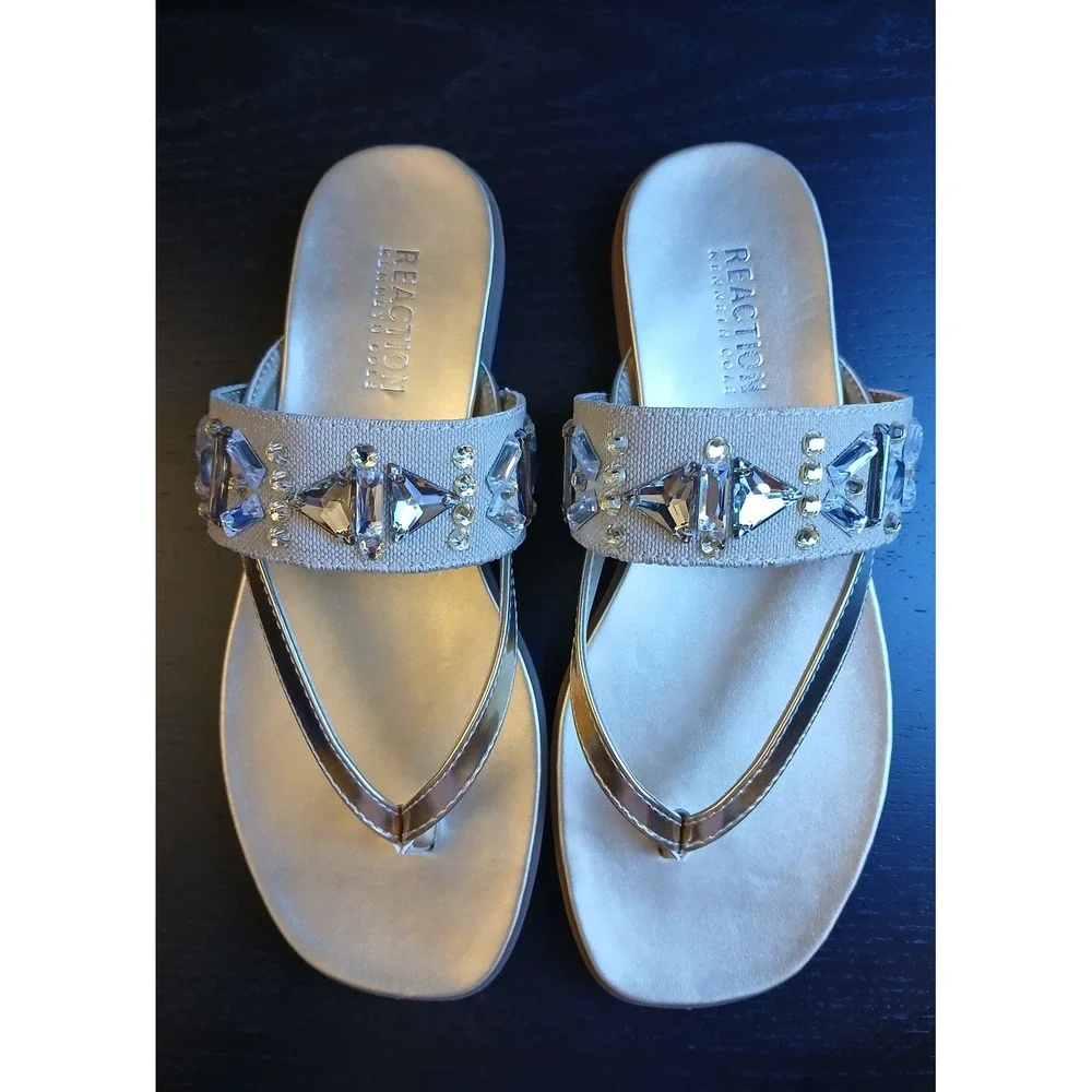 Kenneth Cole Reaction Winni Soft Gold Crystal Thong Flat Sandals Womens Size 7
